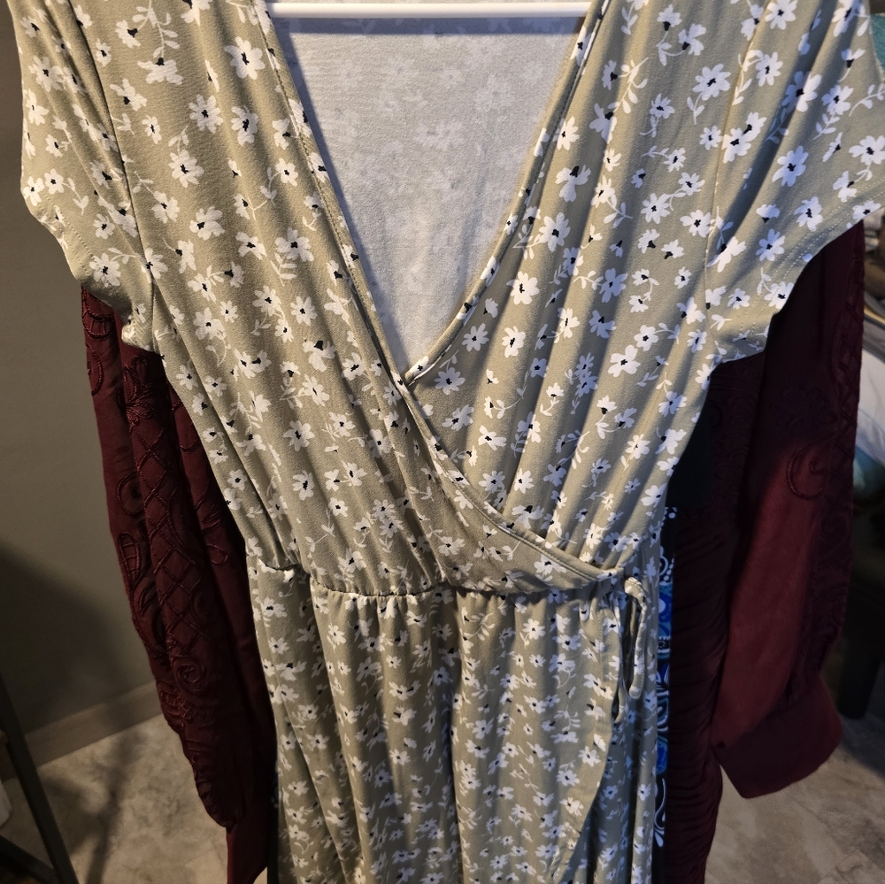 Women’s Mystery Dresses